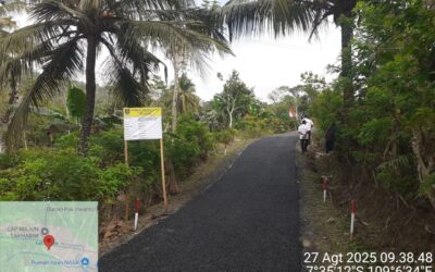 Pengaspalan Jalan di RT 01 RW 05 Desa Keleng