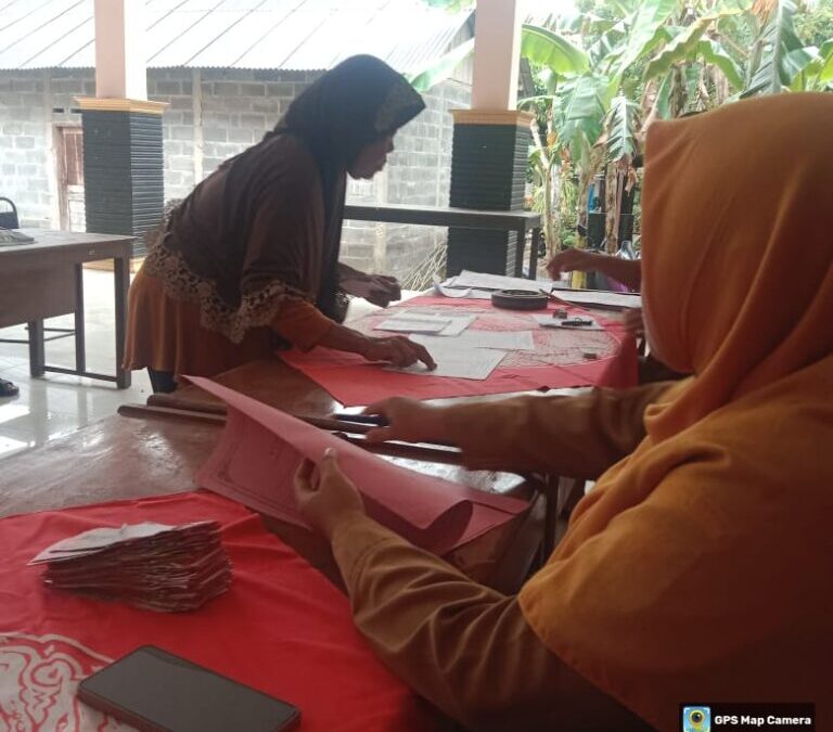 Penerimaan BLT-DD Bulan November Desember Desa Keleng