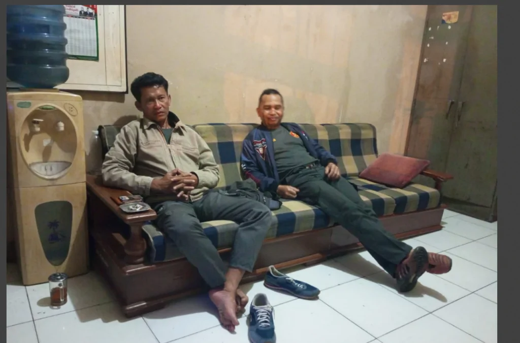 Piket Satlinmas di Kecamatan Kesugihan